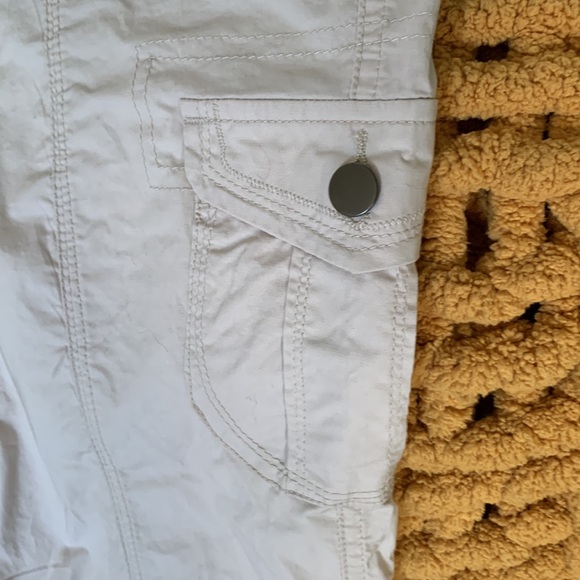 Boston Proper cargo pants size 10 - Picture 3 of 8